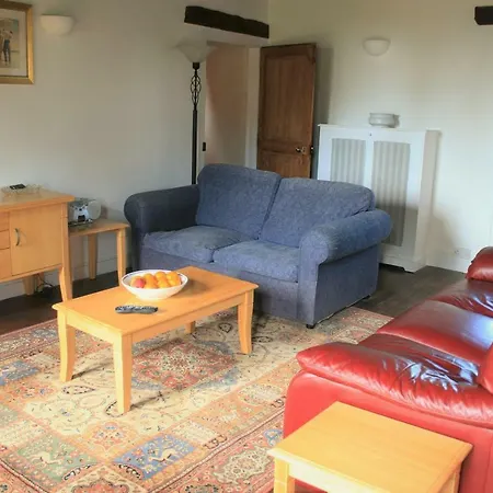 Holiday home Wheel House *